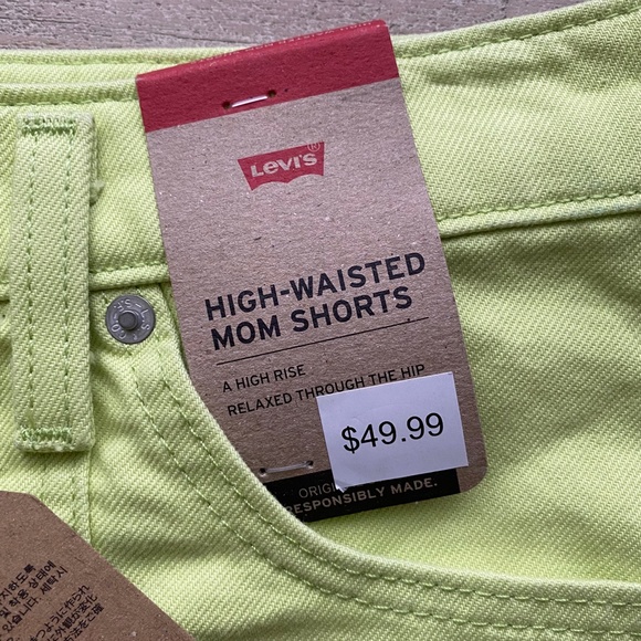 Levis High Waisted Mom Shorts Relaxed Womens Size 33 or 34 Neon Green - Picture 5 of 8